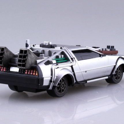 Back to the Future Part III pull-back DeLorean 1:43 scale plastic model kit