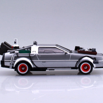 Back to the Future Part III pull-back DeLorean 1:43 scale plastic model kit